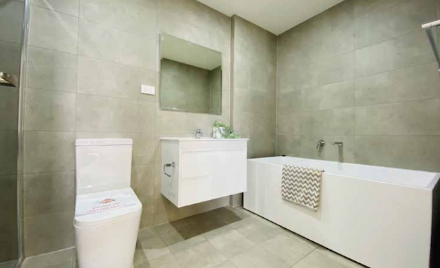 Bathroom (1).png